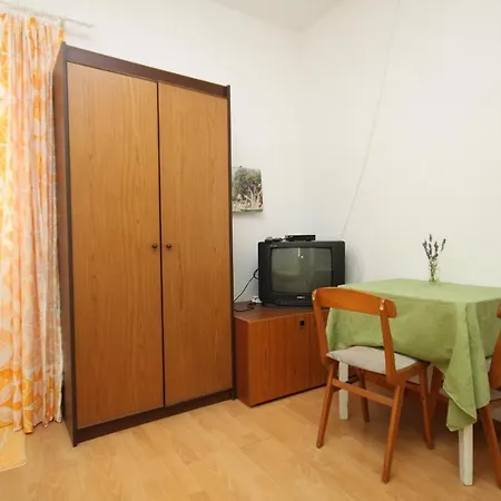 With Parking Space - 6691 Апартаменты
